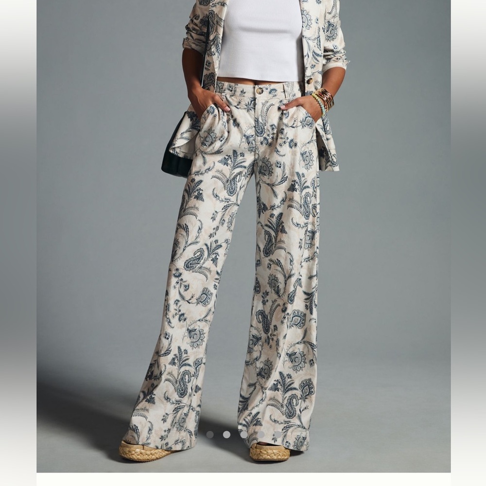 Anthropologie Cream and Blue Patterned Paisley Pants
